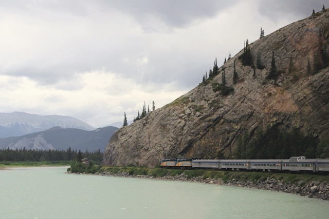 Les trains de montagne : explorer les sommets